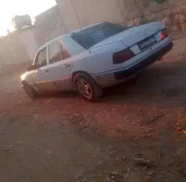 مرسيدس 300, إدلب, RF16748727