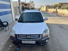 سبورتاج 2005, حلب, RF95585293
