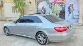 مرسيدس E220 موديل 2011, RF90557071