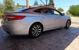 هيونداي أزيرا 2012, دمشق, RF19437421
