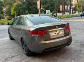 كيا فورتي 2010, دمشق