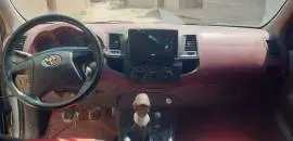 تويوتا هايلوكس 2015, RF47134154