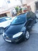 رينو ميجان 2005, حماة, RF89988346