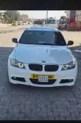 بي ام دبليو 320 2012, RF88671466