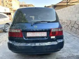 Kia Carnival 2005, Aleppo, RF71074260
