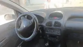 بيجو 206 موديل 2006, RF36574379