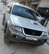 جيب مستبيشي باجيرو 2001, إدلب, RF17423917