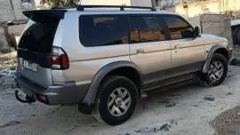 جيب مستبيشي باجيرو 2001, إدلب, RF17423917