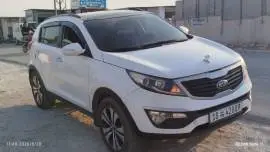 سبورتاج 2011, إدلب, RF96794570