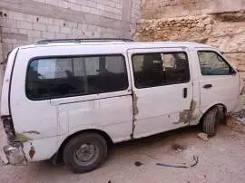 فان كيا بريجو 1998, RF75797142