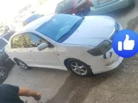 تيوتا كورولا, RF14363490