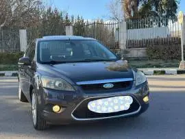 Ford Titanium 2010, RF70061740