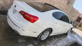 كيا ك7 2011, RF16099125