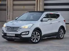 هيونداي سنتافي 2013, درعا, RF16642184