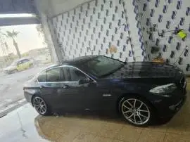 بي إم دبليو 520b موديل 2012, RF44960474