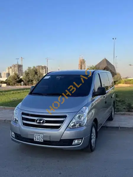 Hyundai Grand H1 2017 Diesel for Sale
