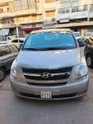 فان هيونداي H1 ستاريكس 2011 للبيع
