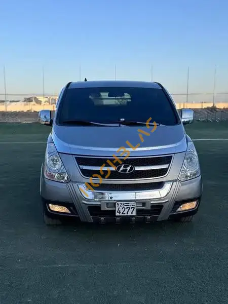 Hyundai Grand Starex H1 2012 for Sale