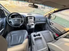 Hyundai Grand H1 2013 for sale