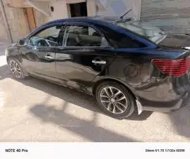 كيا فورتي 2010