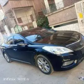 للبيع ازيرا 2011