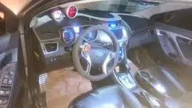 Hyundai Elantra 2012