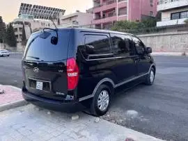 Hyundai Grand H1 2018 for sale