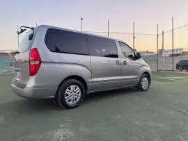 Hyundai Grand H1 2018 for sale