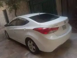 بيع هيونداي أفانتي 2013
