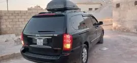 Kia Carnival 2012