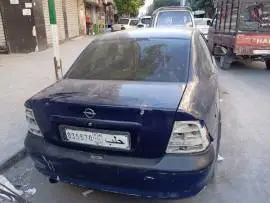 أوبل فيكترا 1998 للبيع
