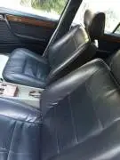 Mercedes 300 1990
