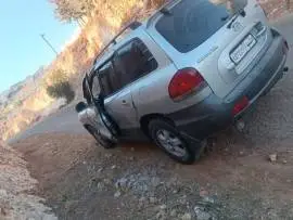 Hyundai Santa Fe 2005 in excellent condition