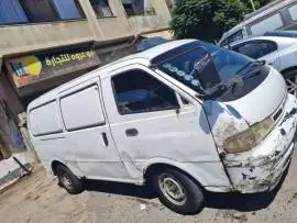 كيا بريجو 2002