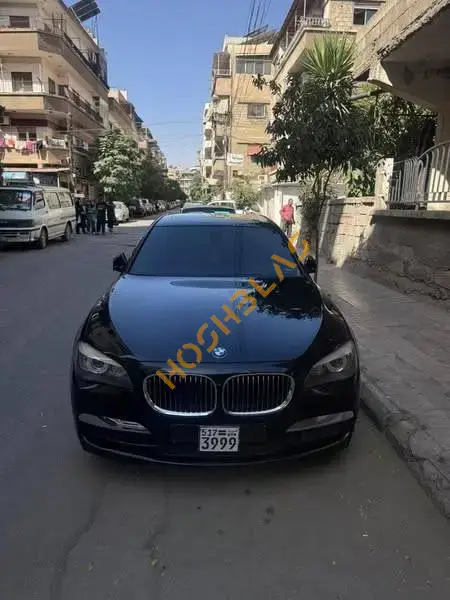 بي ام دبليو 740i 2011 للبيع