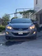 هيونداي أفانتي 2012