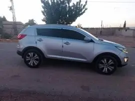 كيا سبورتاج 2012