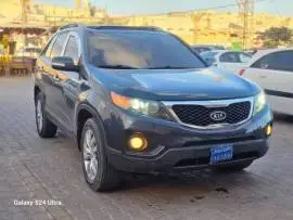 كيا سيرنتو 2011
