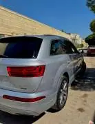 أودي كيو 7 2017, دمشق, RF10682563