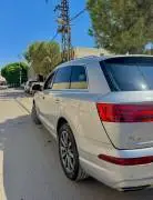 أودي كيو 7 2017, دمشق, RF10682563