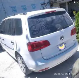 فولكس فاغن توران 2015, دمشق, RF86426678