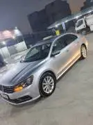فولكس فاجن باسات 2016, RF68042310