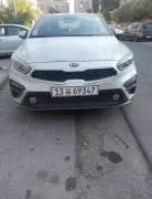 سيراتو 2019 للبيع, RF82394807