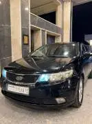 كيا سيراتو 2010, حلب, RF11564330