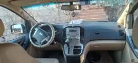 فان هيونداي H1 موديل 2010