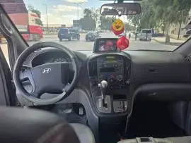 Hyundai H1 Grand Starex 2015