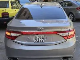 Hyundai Azera 2011