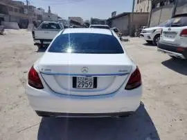 مرسيدس بنز C300 2015 للبيع