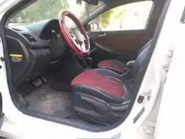 Hyundai Accent 2011