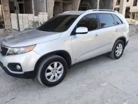 كيا سيرنتو 2012
